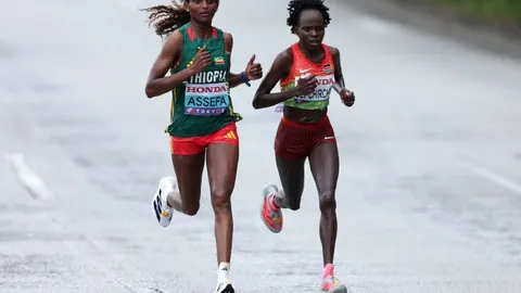 王振澳射门得分，郑铮意外失误送分