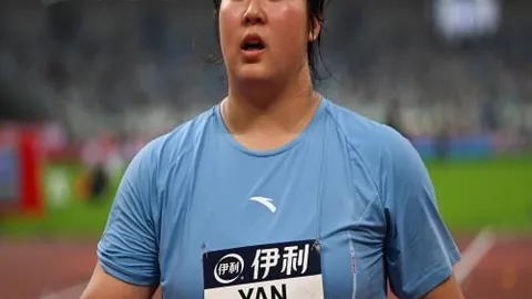 足球新闻：图赫尔透露，夸安萨和里斯-詹姆斯将伤停，民主刚国之战受影响