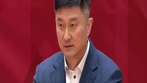 湖人签下布朗尼大哥：2026签约大，一年300万